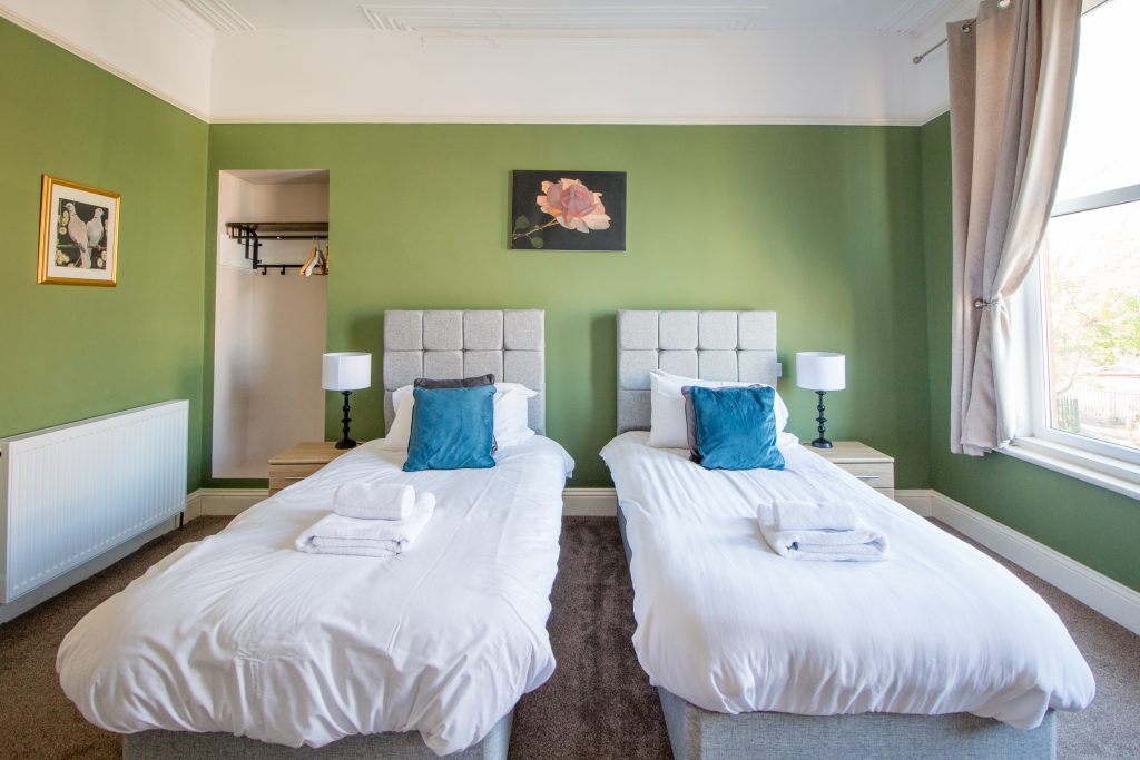 holiday lets for springtime coastal walks Yorkshire Coast